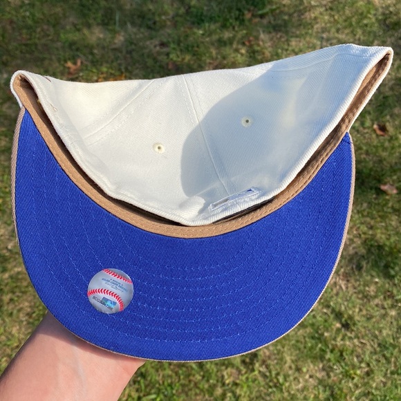 SOLD - Picture 3 of 4